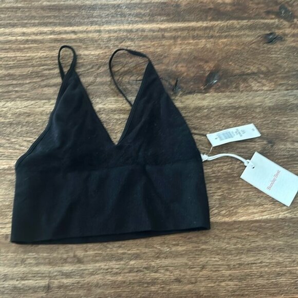 NEW ARITZIA SUNDAY BEST Toni seamless black bra small - Picture 2 of 11